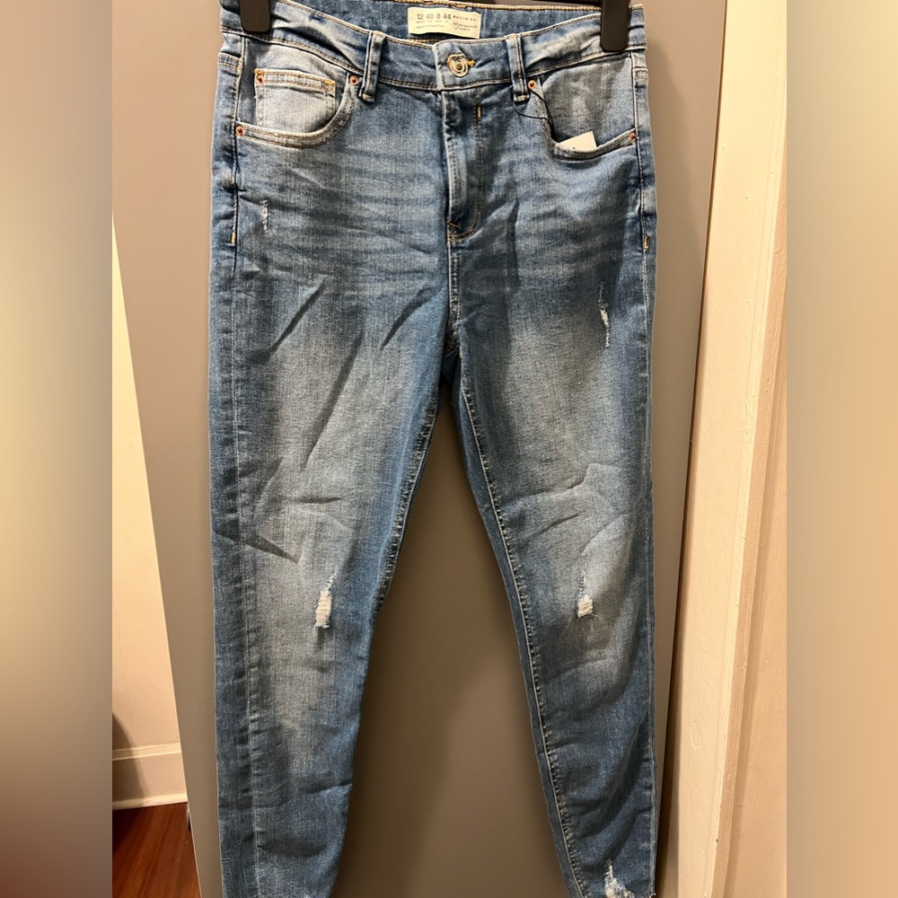 Skinny soft jeans.
